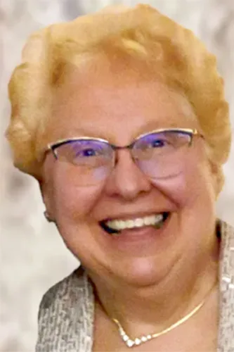 Linda J. Kenyhercz 1950-2026